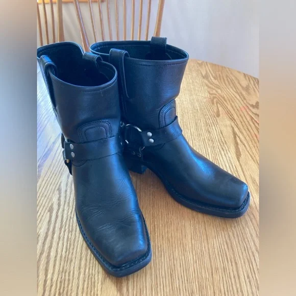 Fry Harness 8R Leather Boots - Picture 1 of 14